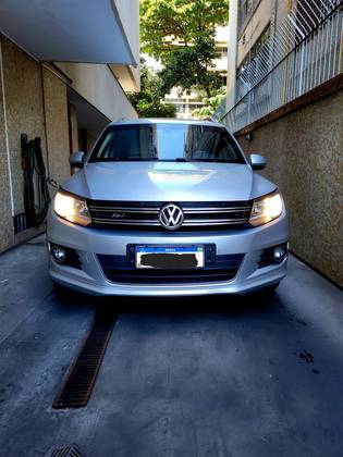 VOLKSWAGEN TIGUAN 2.0 TSI R-LINE 16V TURBO GASOLINA 4P TIPTRONIC VOLKSWAGEN TIGUAN 2.0 TSI R-LINE 16V TURBO GASOLINA 4P TIPTRONIC